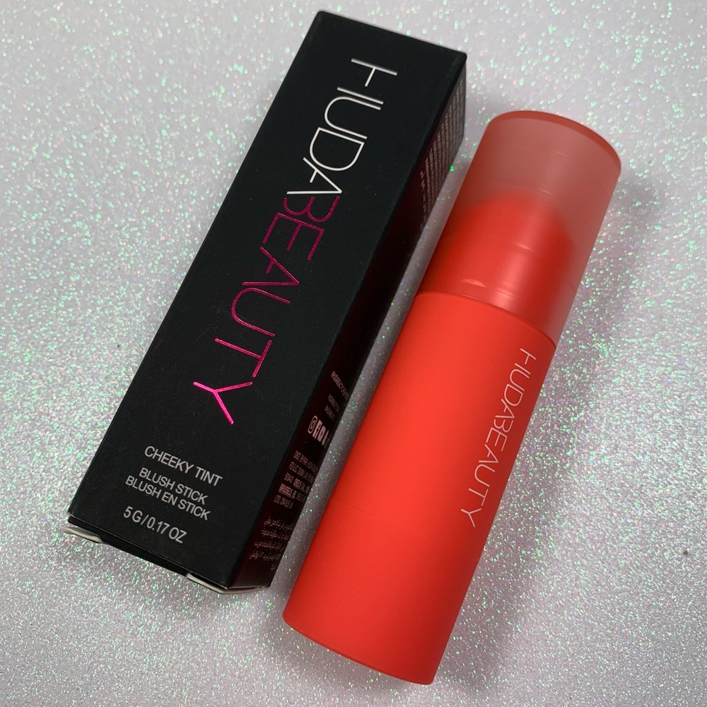 Huda Beauty Blush Coral Cutie BNIB